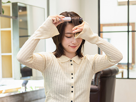 センター分け前髪 スタイル方法写真:01